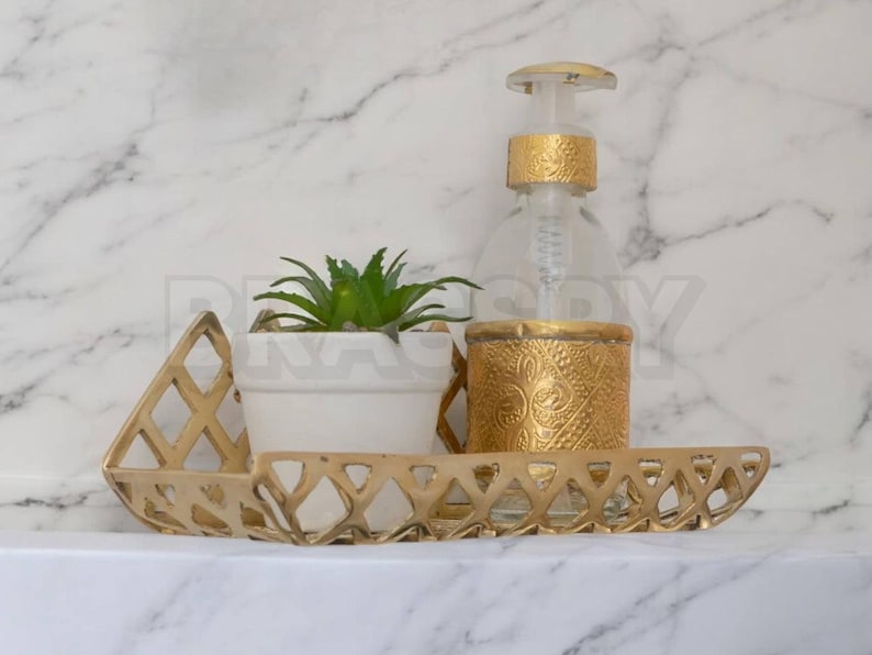 Moroccan Copper Brass Soap Holder – Wall-Mounted Hand Engraved Modern Soap Holder Dish for farmhouse bathroom sinks Elegant Geometric Decor