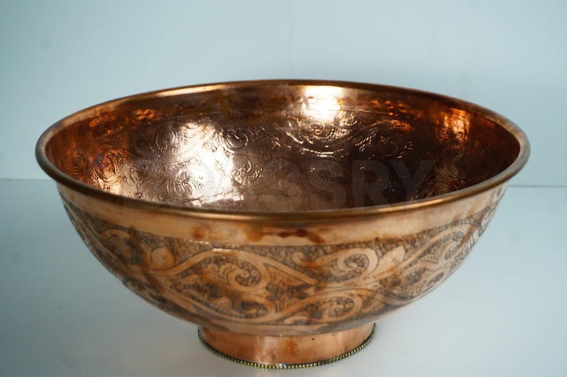Hand Engraved Copper Vessel Sink, Moroccan Round Bathroom Countertop Basin, Rustic Antique Style, Handmade Brass Bowl for Vanity Decor
