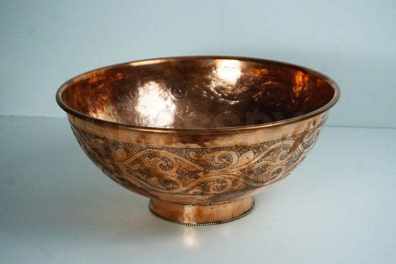 Hand Engraved Copper Vessel Sink, Moroccan Round Bathroom Countertop Basin, Rustic Antique Style, Handmade Brass Bowl for Vanity Decor
