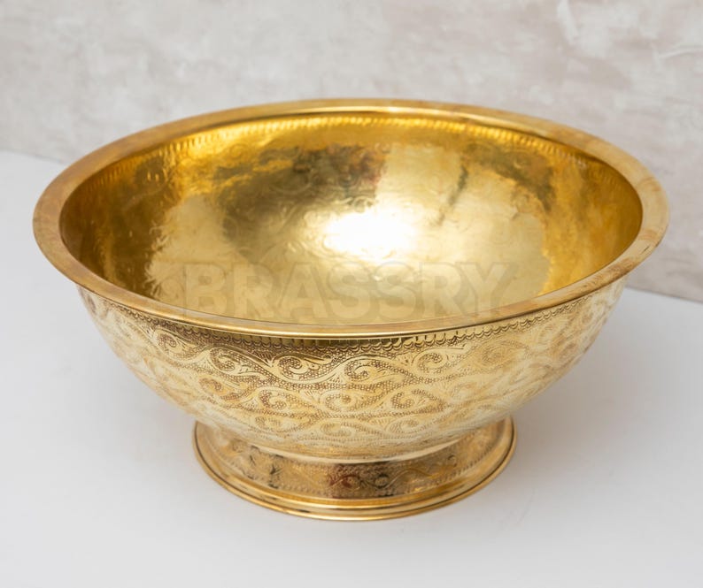 Handcrafted Hammered Brass Bowl Sink – Unlacquered Vessel Sink with Moroccan Engraving – Luxury Bathroom Vanity Basin
