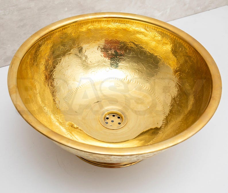 Handcrafted Hammered Brass Bowl Sink – Unlacquered Vessel Sink with Moroccan Engraving – Luxury Bathroom Vanity Basin
