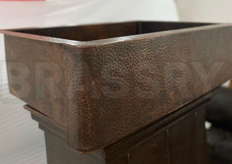 Handmade Hammered Copper Pedestal Sink – Moroccan Antique Farmhouse Apron-Front Basin – Rustic Kitchen Sink in Unlacquered Brass
