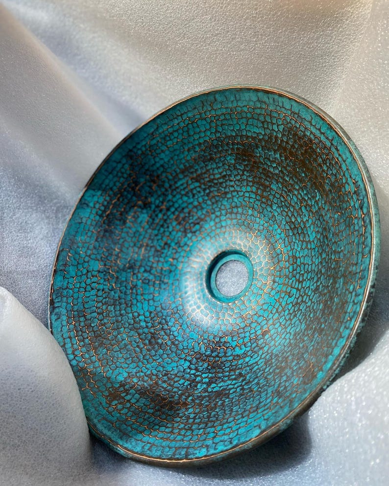 Handmade Moroccan Turquoise Patina Copper Bathroom Vessel Sink – Rustic Round Hammered Basin for Boho Vanity, Artistic Washroom Spa-Inspired
