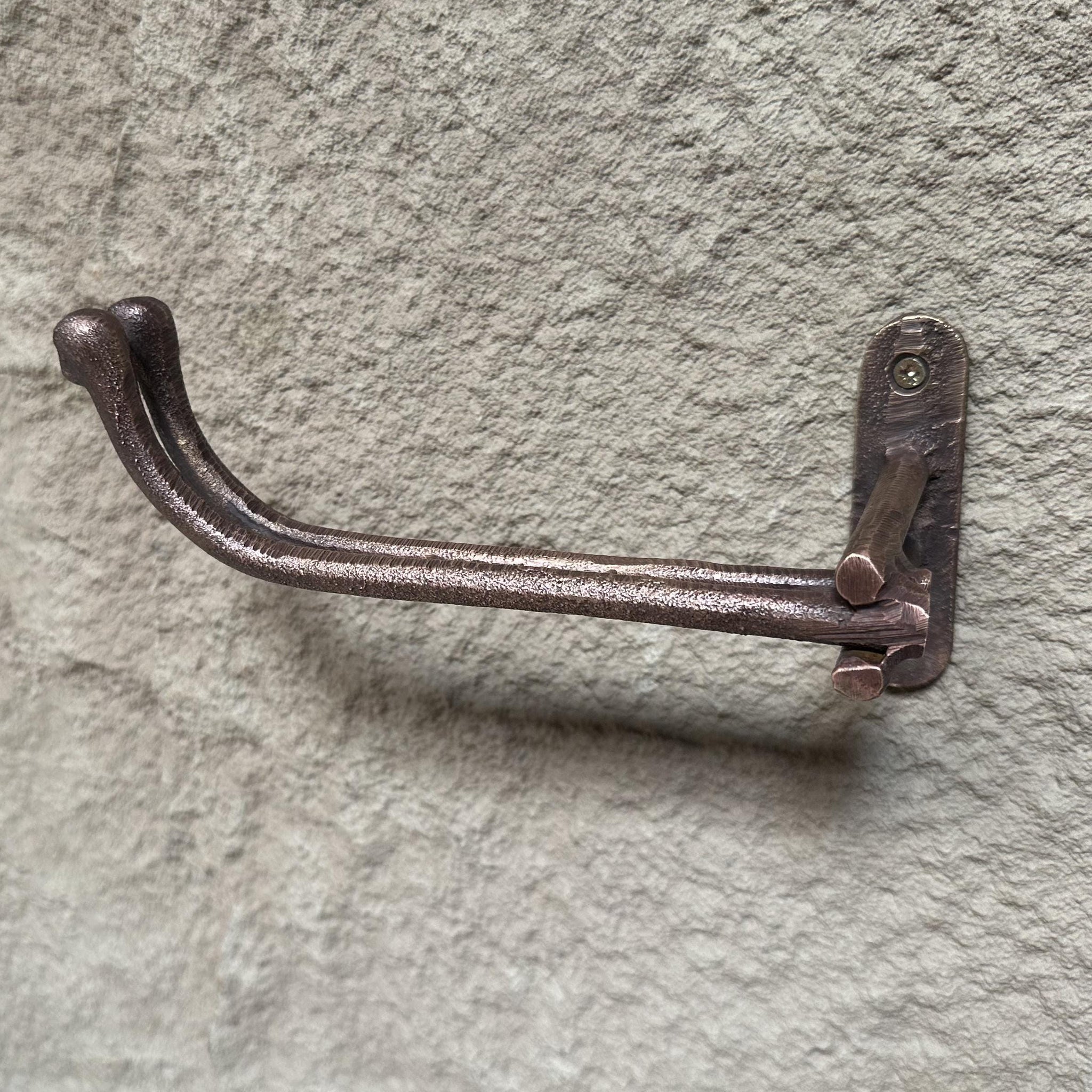 Aged Copper Toilet Paper Holder, Tissue Holder for Bathroom, Copper Toilet Roll Holder